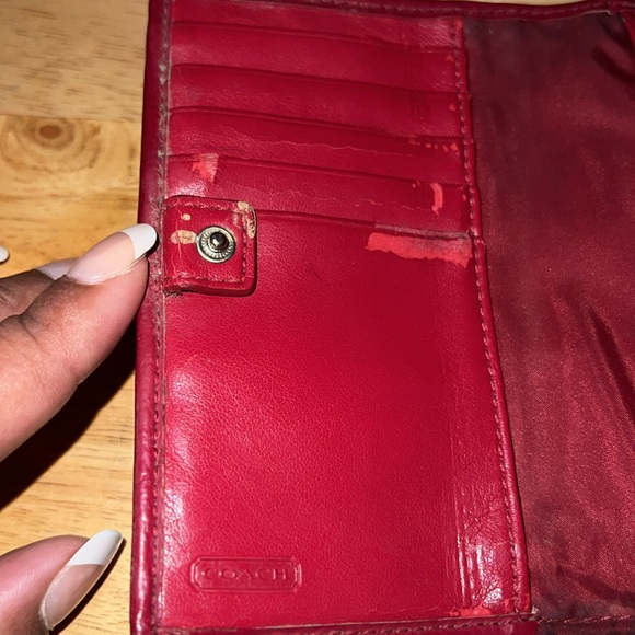Red And Tan Coach Canvas Wallet - Picture 3 of 7